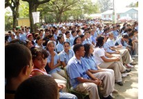 Estudiantes del Liceo de La Torre.
